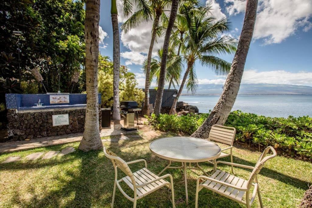 Stunning Maui Direct Ocean Front On The Beach, Walk To Beach From Condo, Watch Turtles, Whales, Ac In All Rooms Ocean View Pool And Spa Wailuku Ngoại thất bức ảnh