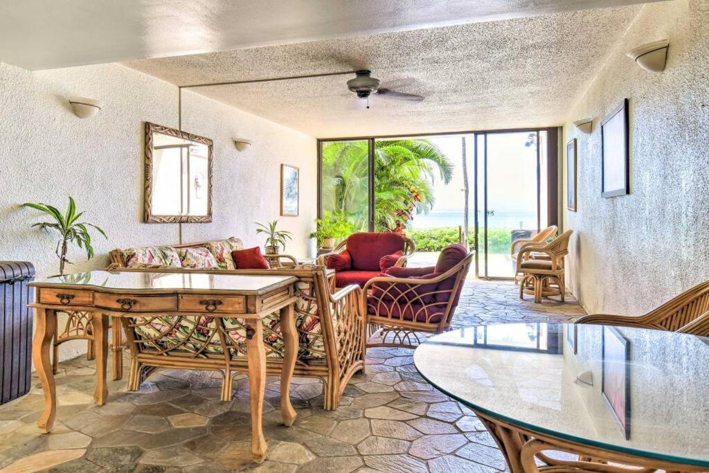 Stunning Maui Direct Ocean Front On The Beach, Walk To Beach From Condo, Watch Turtles, Whales, Ac In All Rooms Ocean View Pool And Spa Wailuku Ngoại thất bức ảnh