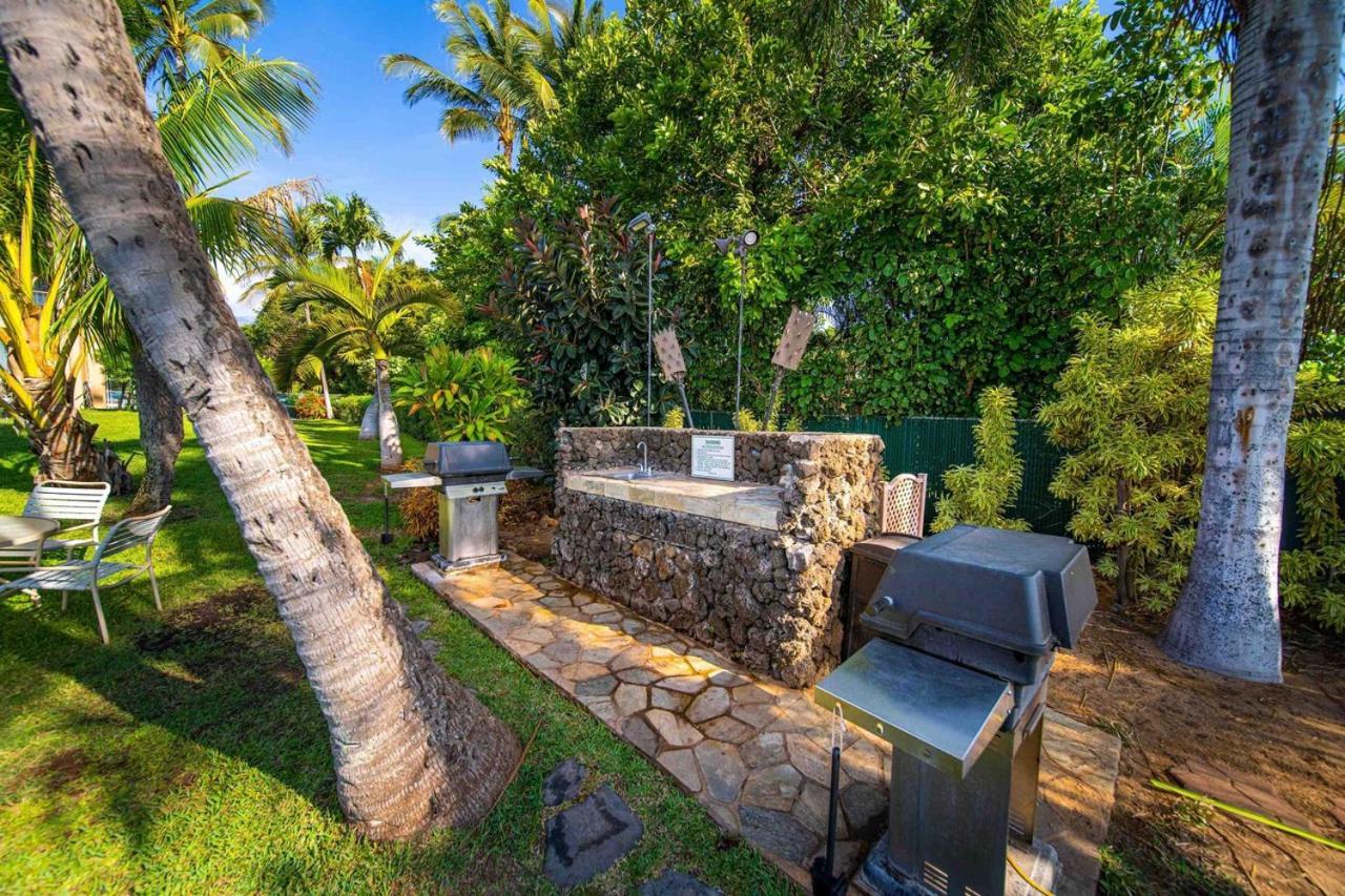 Stunning Maui Direct Ocean Front On The Beach, Walk To Beach From Condo, Watch Turtles, Whales, Ac In All Rooms Ocean View Pool And Spa Wailuku Ngoại thất bức ảnh